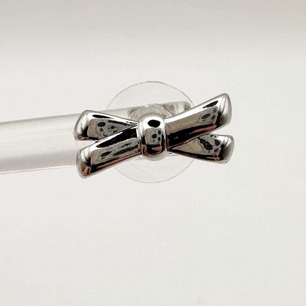Kate Spade Bow Earring  Pierced Silver tone Preppy Minimalist Designer Jewelry